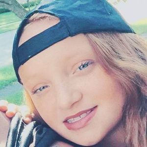 Meet your Posher, Trinity